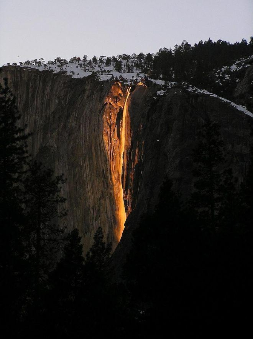 Horse Tail Waterfall» Horse Tail Waterfall»