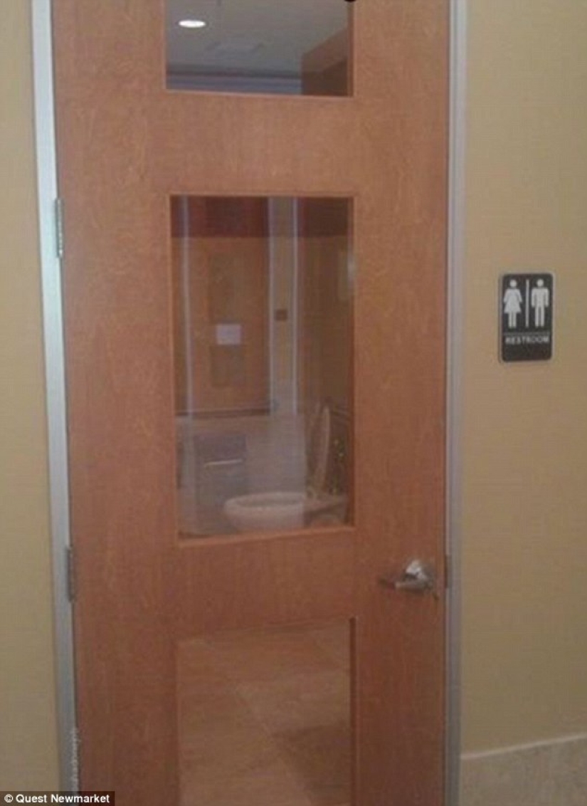 Hotel of Broken Hearts: tourists share photos of how their hotels screwed up Hotel of Broken Hearts: tourists share photos of how their hotels screwed up