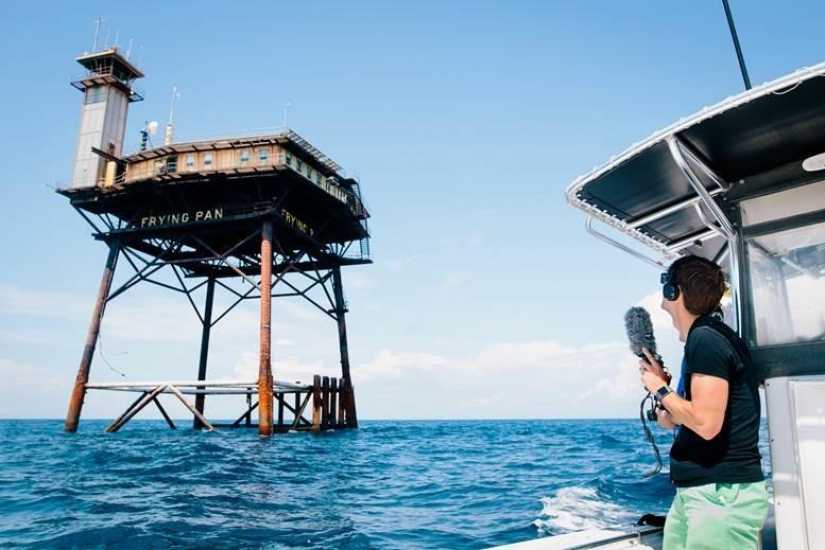 "Hotel on stilts": the most dangerous hotel in the world is waiting for rich connoisseurs of the exotic