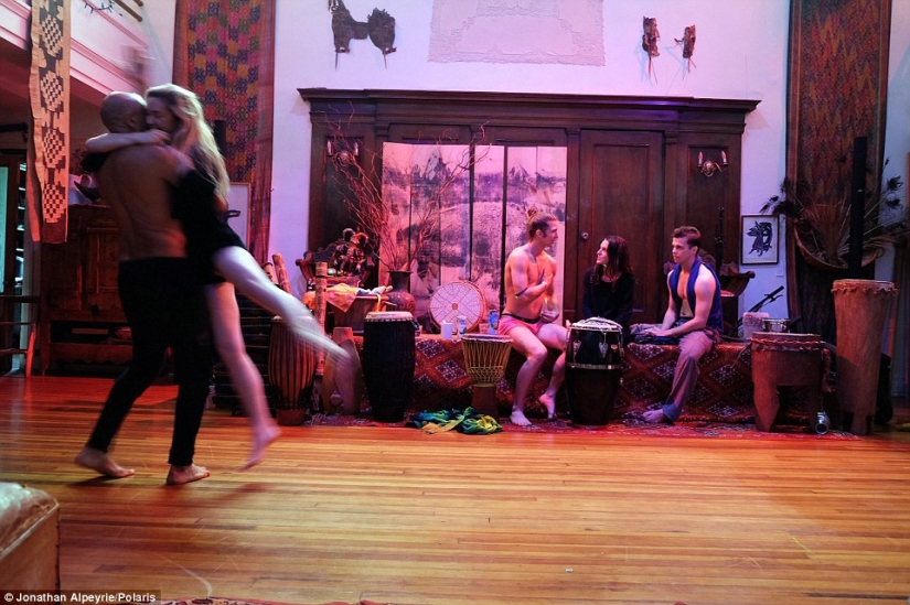 How are the depraved parties in the mansion of an Algerian millionaire