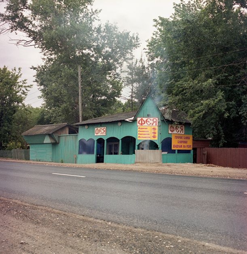How do the people of Shashlykograd live in Mordovia, who feed truckers