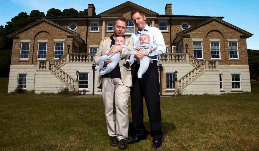 How does a teenage daughter from a family of gay millionaires live? Spoiler: everything is in chocolate How does a teenage daughter from a family of gay millionaires live? Spoiler: everything is in chocolate