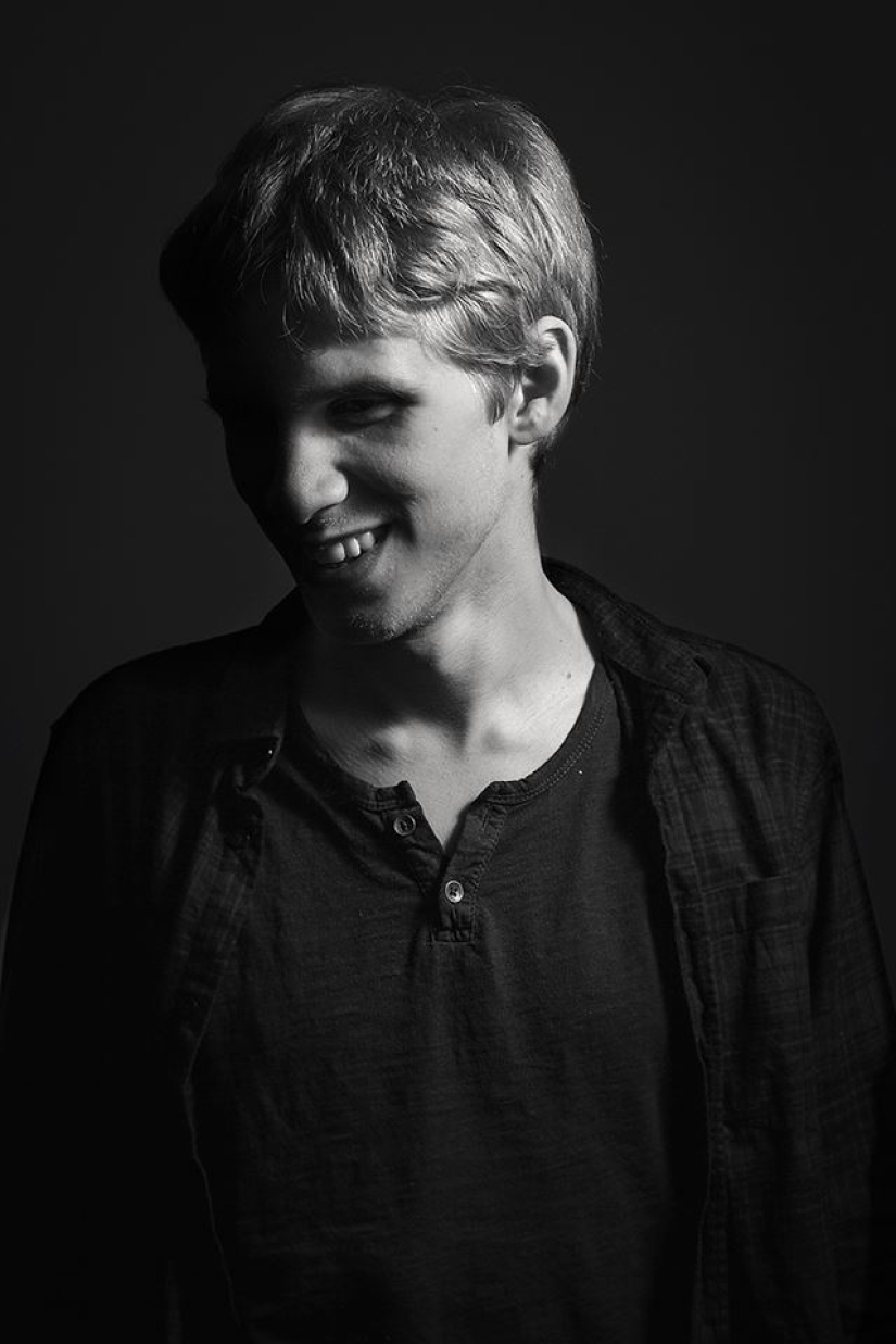 How does the work of a blind programmer from Finland work?