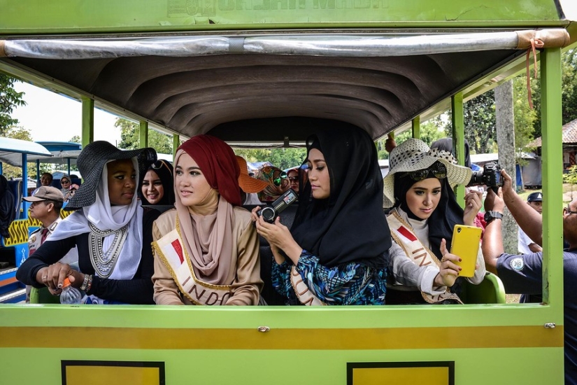 How is the beauty contest among Muslim women