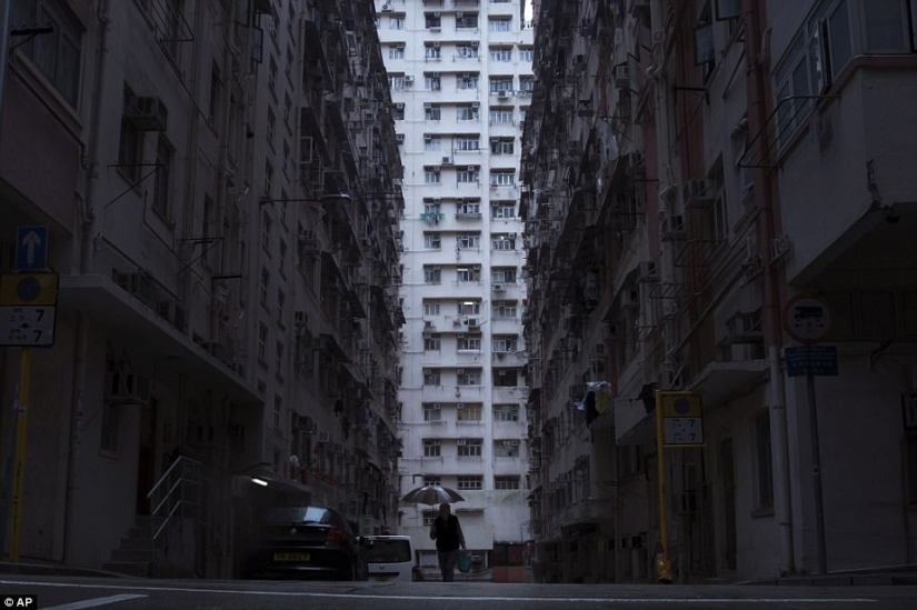 How people live in Hong Kong coffin apartments