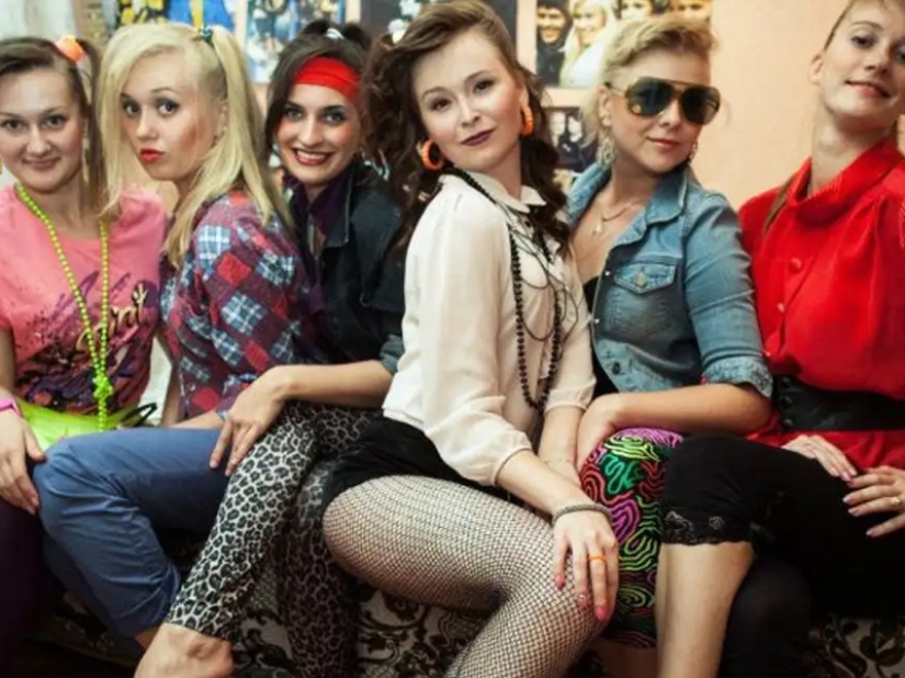 How the appearance of Russian women changed in the 20th century How the appearance of Russian women changed in the 20th century