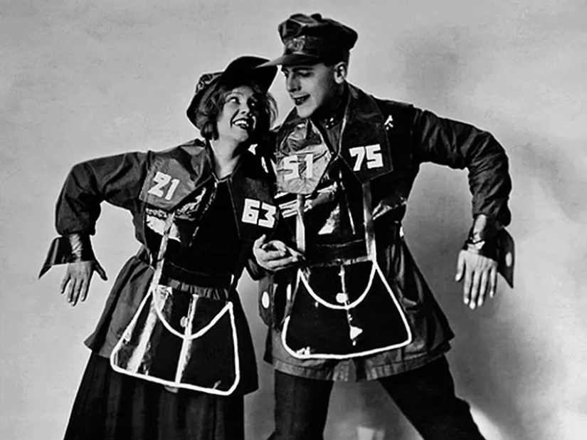 How the appearance of Russian women changed in the 20th century How the appearance of Russian women changed in the 20th century