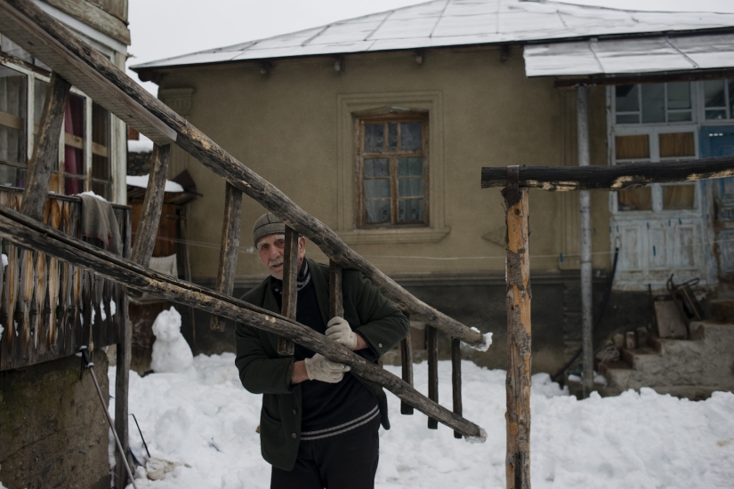 How the dead are welcomed in Georgia How the dead are welcomed in Georgia