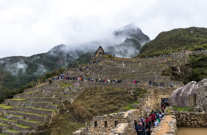 How to earn 10 million a day on old stones. The experience of Peru