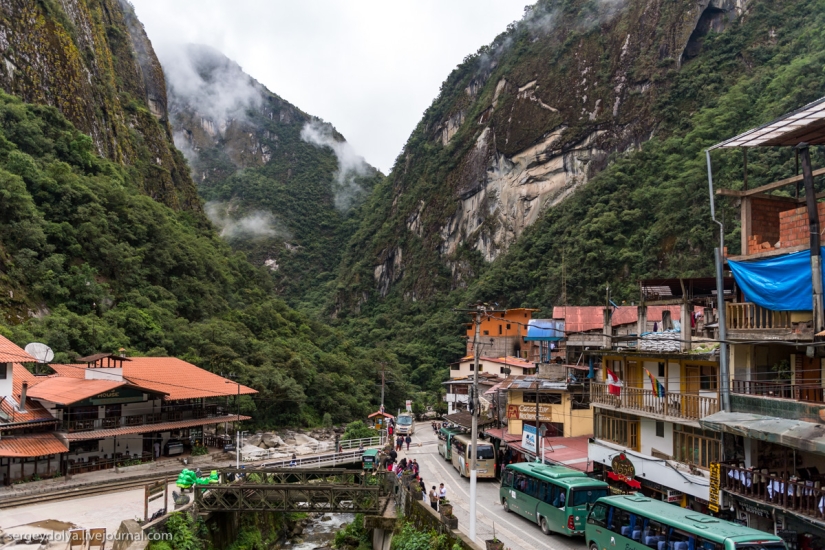 How to earn 10 million a day on old stones. The experience of Peru