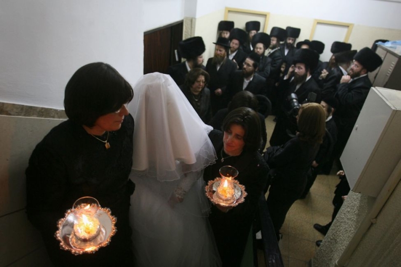 How to get married all over the world