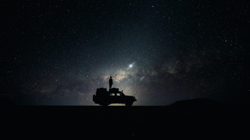 How to make a beautiful photo and get a poster for a movie? This person knows the answer for sure