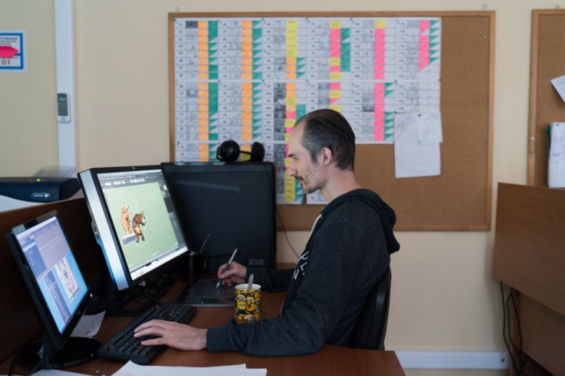 How to make a cartoon "Masha and the Bear"