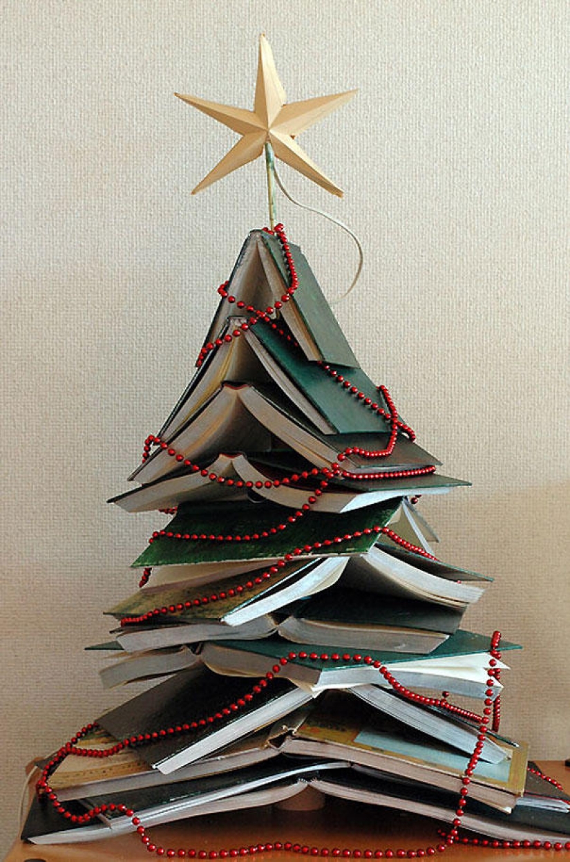 How to make a Christmas tree with your own hands: a few simple ideas