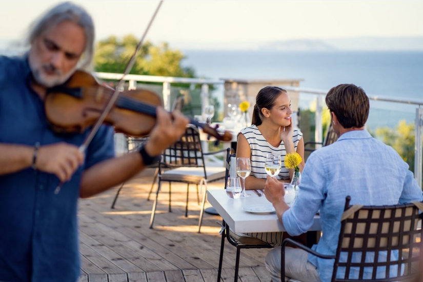 How to make an unforgettable marriage proposal. Top 3 options. How to make an unforgettable marriage proposal. Top 3 options.