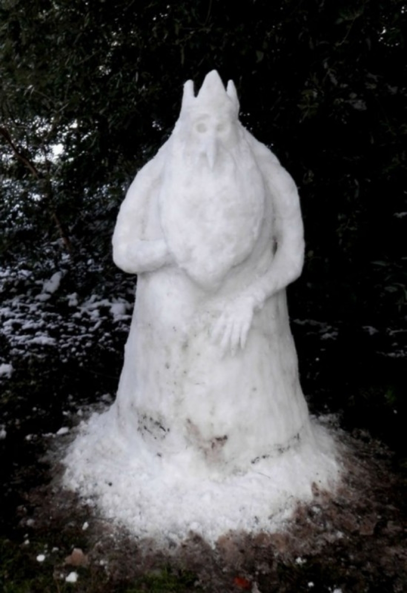 How to make the coolest snowman so that the whole street envies you