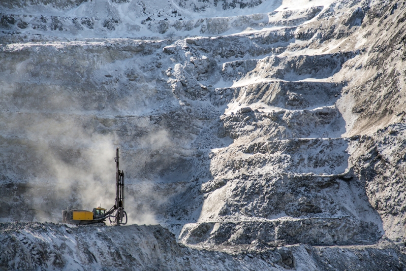 How to mine gold in the XXI century How to mine gold in the XXI century