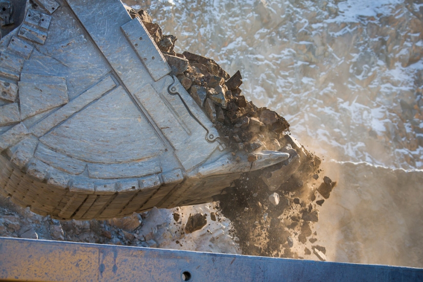 How to mine gold in the XXI century How to mine gold in the XXI century