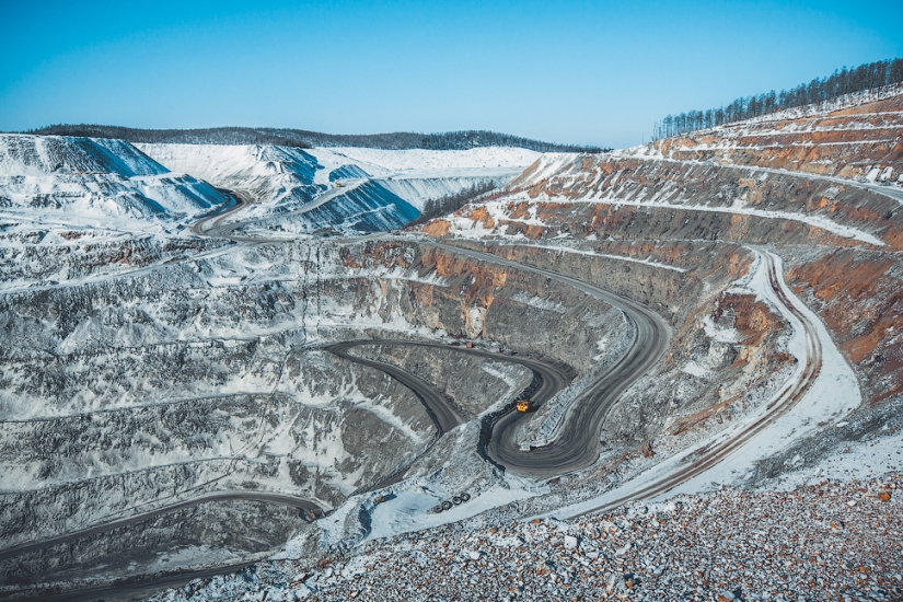 How to turn a stone into gold How to turn a stone into gold