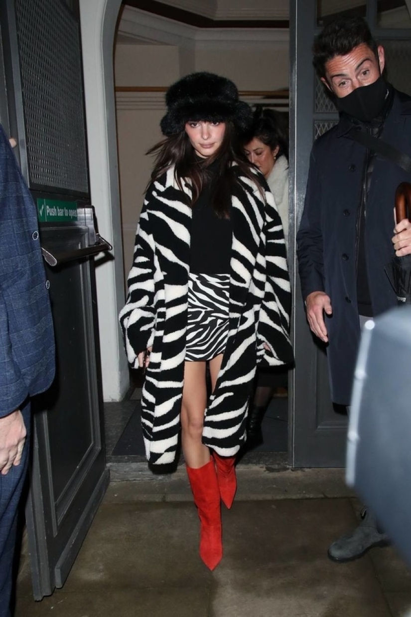 How to wear bright boots this fall: fashion examples from the stars How to wear bright boots this fall: fashion examples from the stars