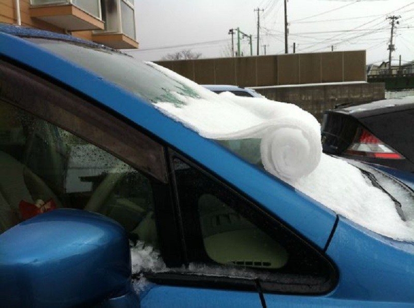 How winter turns cars into works of art
