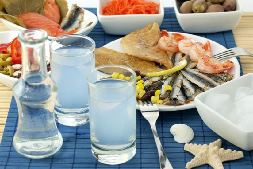 Hoy es el Día del espíritu-glótero! Te contamos qué tipo de alcohol se celebra esta festividad en diferentes países Hoy es el Día del espíritu-glótero! Te contamos qué tipo de alcohol se celebra esta festividad en diferentes países