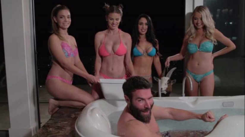 "Hurry to live, die young!": how fun are the main playboys Instagram