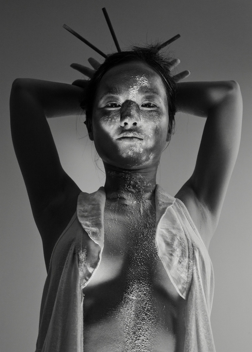 "I am fascinated by the mystery hidden in faces": Billy Plummer's expressive portraits