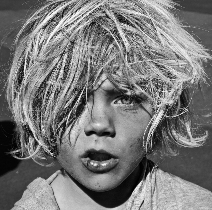 "I am fascinated by the mystery hidden in faces": Billy Plummer's expressive portraits