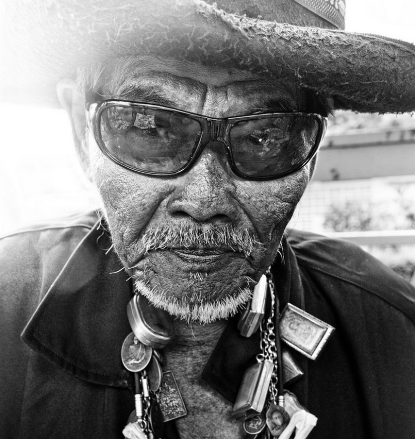 "I am fascinated by the mystery hidden in faces": Billy Plummer's expressive portraits