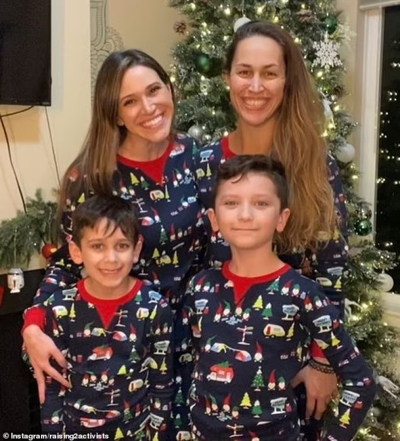 "I arranged a threesome for my husband's birthday, but thanks to this I realized that I was a lesbian, so I got divorced"