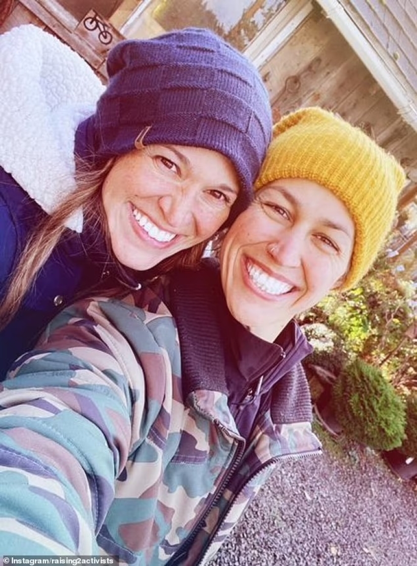 "I arranged a threesome for my husband's birthday, but thanks to this I realized that I was a lesbian, so I got divorced"