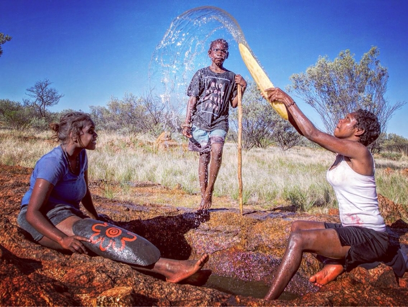 "I give a voice to those who usually don't have one, and this is the most important thing": the difficult life of a homeless photographer with 16 years of experience