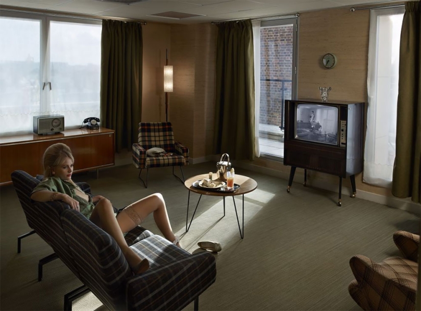 If you combine these photos, they will turn out to be extremely indecent If you combine these photos, they will turn out to be extremely indecent