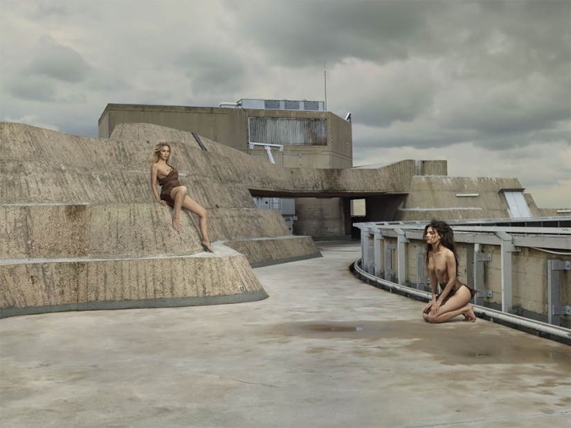 If you combine these photos, they will turn out to be extremely indecent If you combine these photos, they will turn out to be extremely indecent