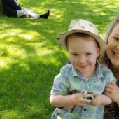 "I'm worried about the baby's soul": Sex therapist raises her child gender-neutral