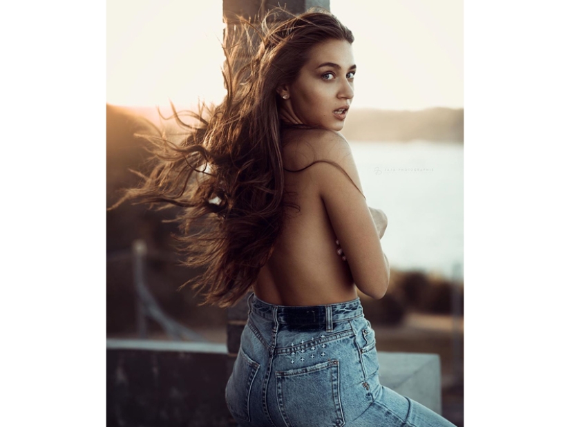 Imágenes sensuales de chicas guapas de Julien Fischer