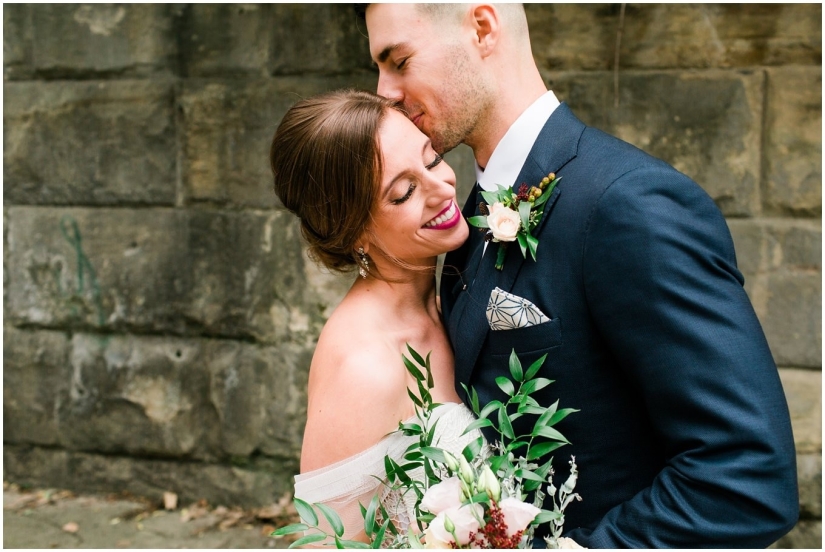 In full combat readiness: a British woman has been preparing for a wedding for three years, but she has not found a groom