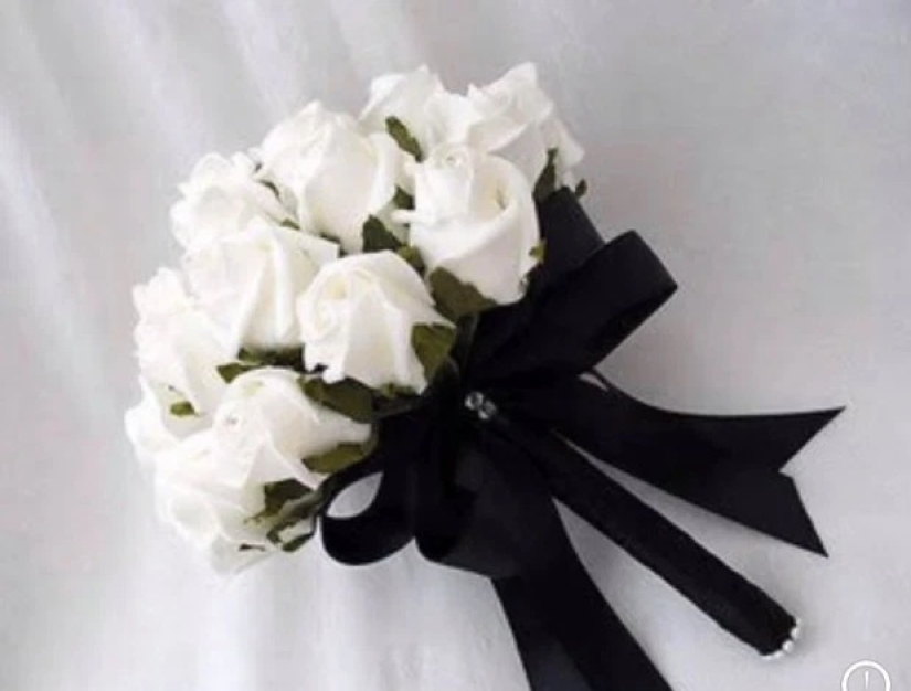 In full combat readiness: a British woman has been preparing for a wedding for three years, but she has not found a groom