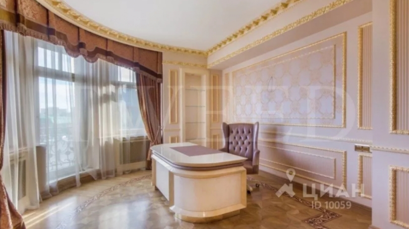 In Moscow, they offer an apartment for 6.5 million rubles. Per month