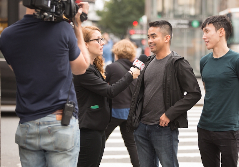 In New York, they put up a fake Apple Store, and a queue for iPhones lined up for it
