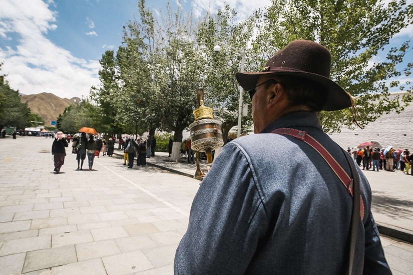 In Search of Magic: The Potala Palace In Search of Magic: The Potala Palace