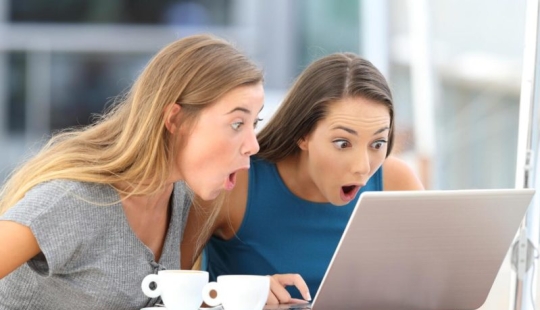 In sweatpants and with bags under the eyes: how Hollywood stars look in everyday life In sweatpants and with bags under the eyes: how Hollywood stars look in everyday life