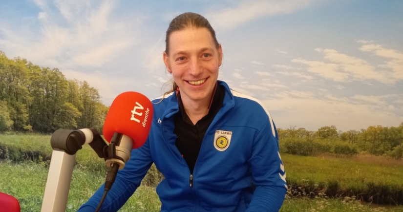 In the Netherlands, a 31-year-old transgender man was allowed to shower with girls In the Netherlands, a 31-year-old transgender man was allowed to shower with girls