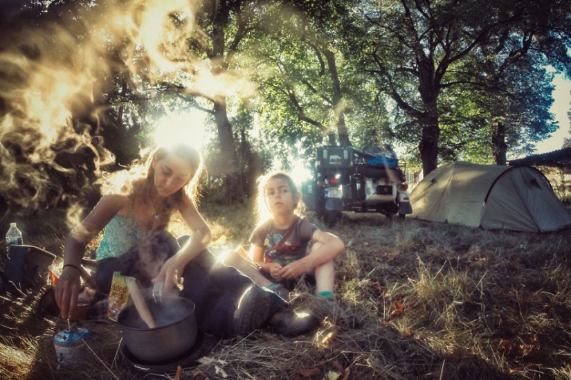 In the "Urals" around Europe: an impressive journey of a young family In the "Urals" around Europe: an impressive journey of a young family