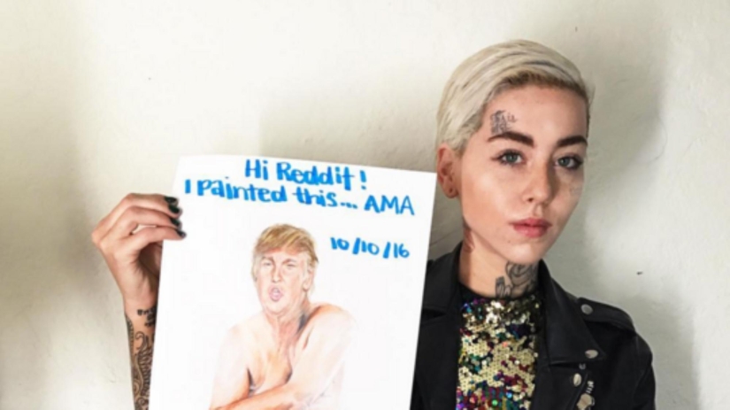 In the USA, a gold toilet covered with Louis Vuitton bags is sold for $ 100,000