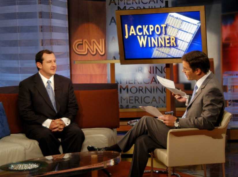 In the USA, the largest jackpot in the world was drawn in the lottery — $ 1.5 billion