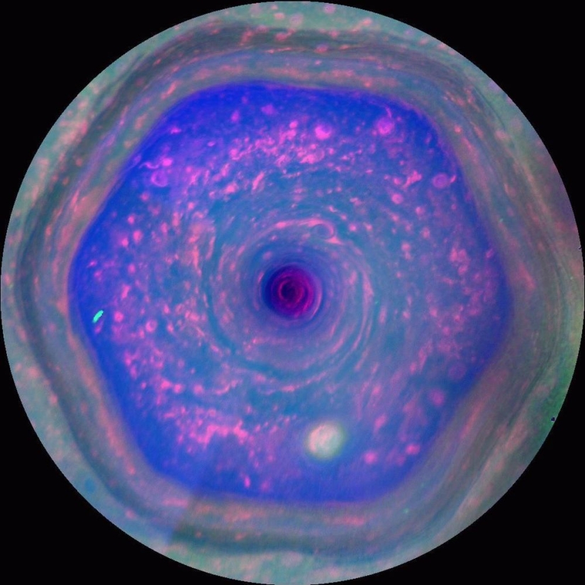 Increíbles Fotos Épicas de Saturno