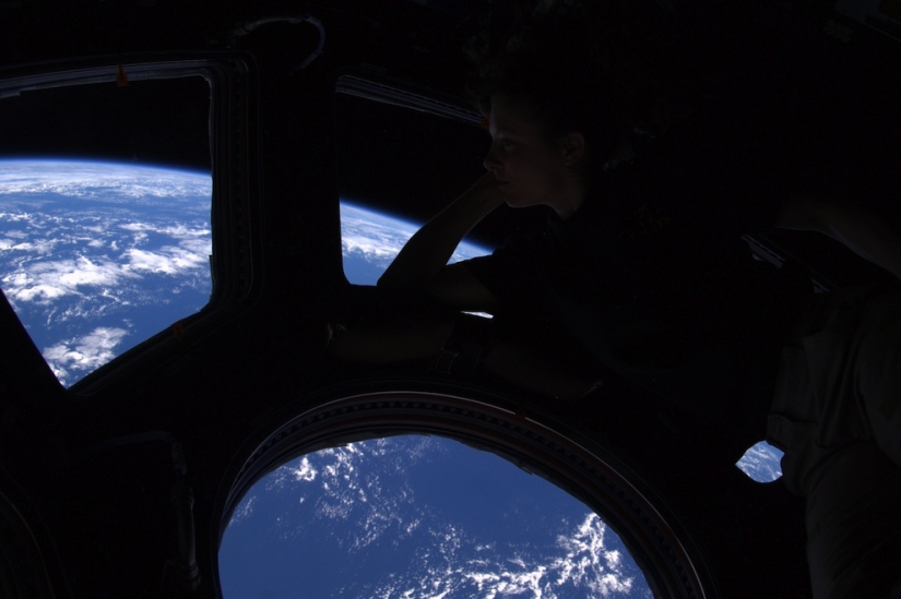 Incredible photos from space of astronaut Douglas Wheelock