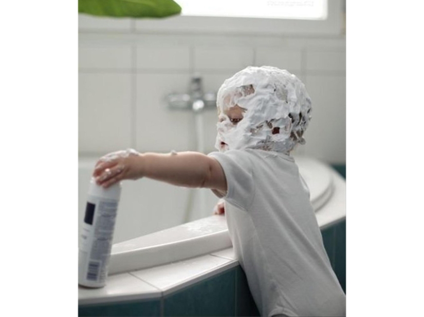 "Innocent" childish pranks. The funniest photo collection ever!